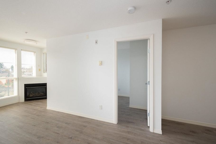 PH10 2973 Kingsway Vancouver, BC - 24