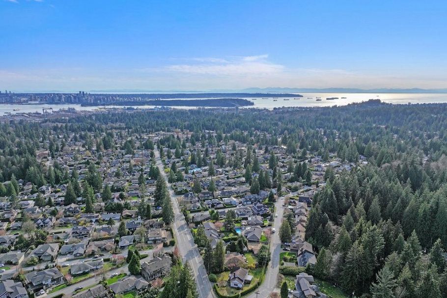 3955 Highland Boulevard North Vancouver, BC - 20