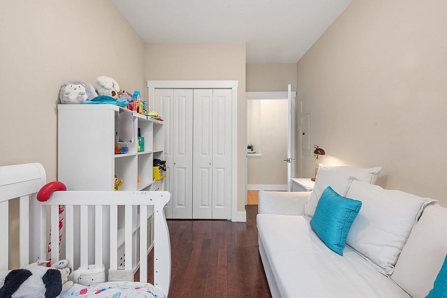 202 6268 Eagles Drive Vancouver, BC - 26