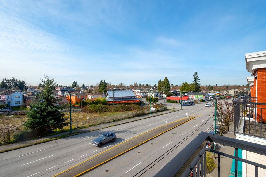 PH10 2973 Kingsway Vancouver, BC - 14