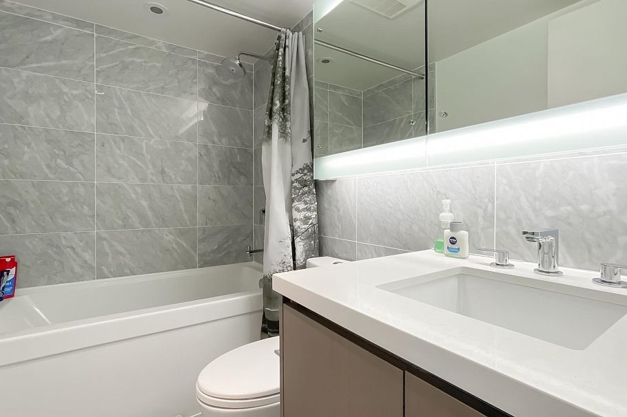 802 3131 Ketcheson Road Richmond, BC - 6