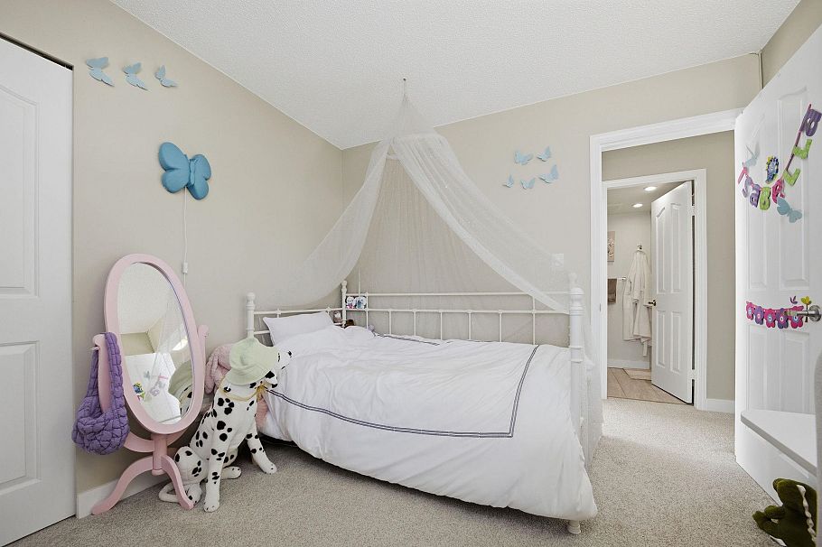 817 Roche Point Drive North Vancouver, BC - 21