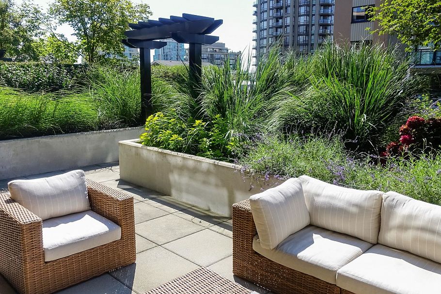 208 177 W 3rd Street North Vancouver, BC - 29