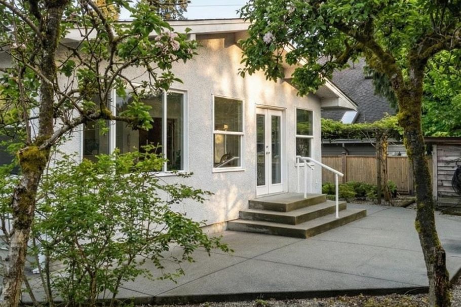 972 Beaconsfield Road North Vancouver, BC - 31