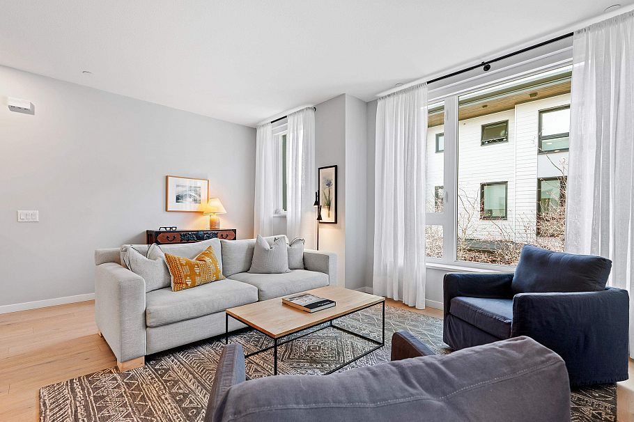 31 528 E 2nd Street North Vancouver, BC - 15