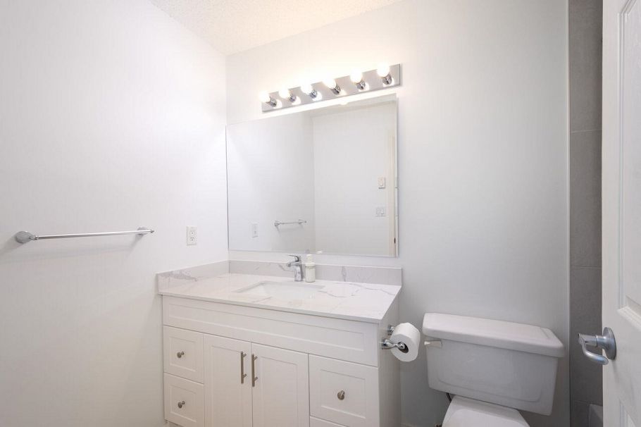 PH10 2973 Kingsway Vancouver, BC - 27