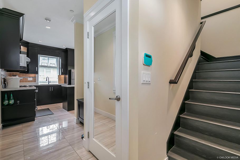 1178 E 12th Avenue Vancouver, BC - 3