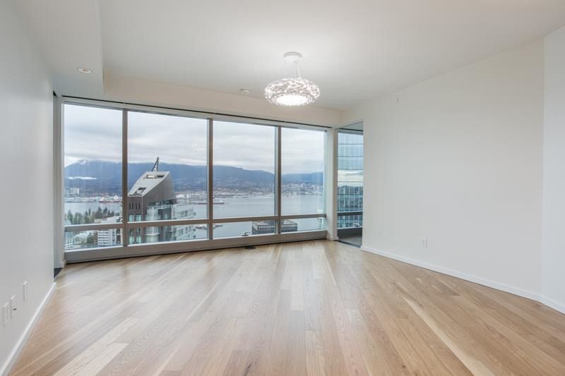 4705 1151 W Georgia Street Vancouver, BC - 5