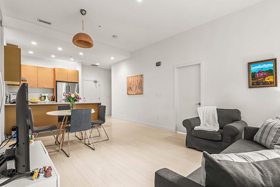 117 3581 Ross Drive Vancouver, BC - 8