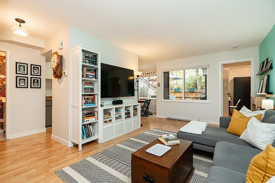 3416 Nairn Avenue Vancouver, BC - 4