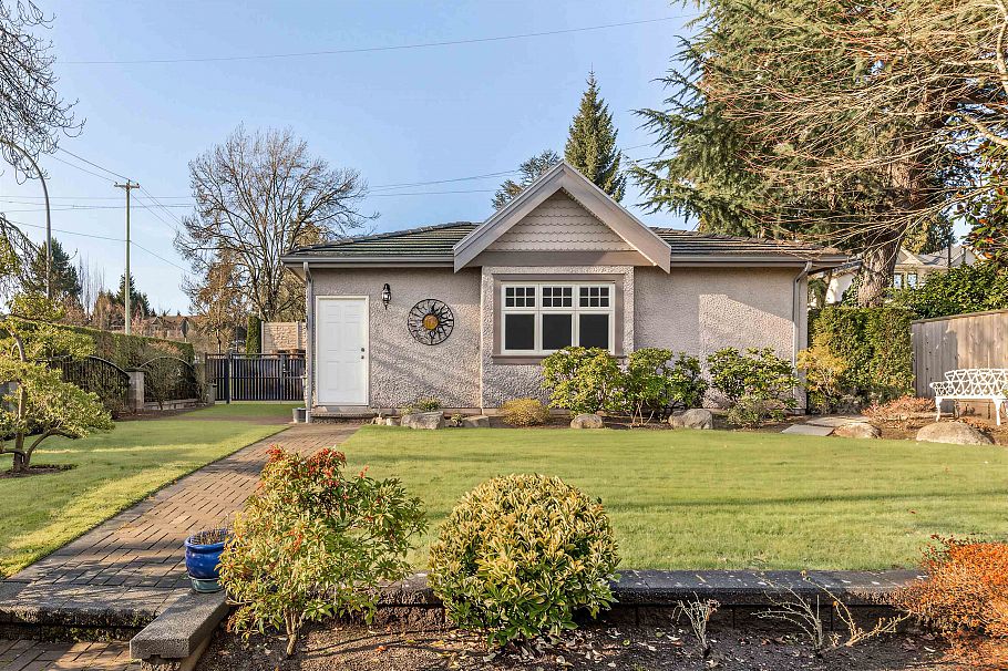 6981 Laurel Street Vancouver, BC - 4