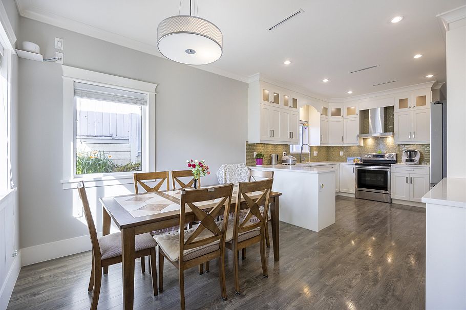 4036 Moscrop Street Burnaby, BC - 16