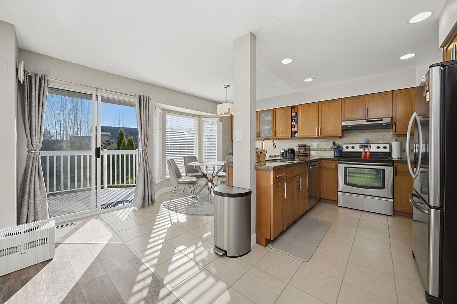 817 Roche Point Drive North Vancouver, BC - 9