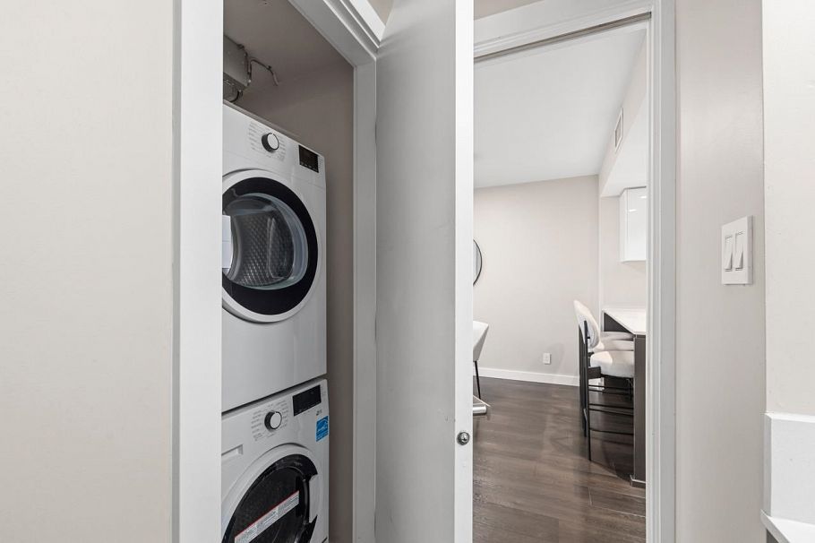 806 1618 Quebec Street Vancouver, BC - 16