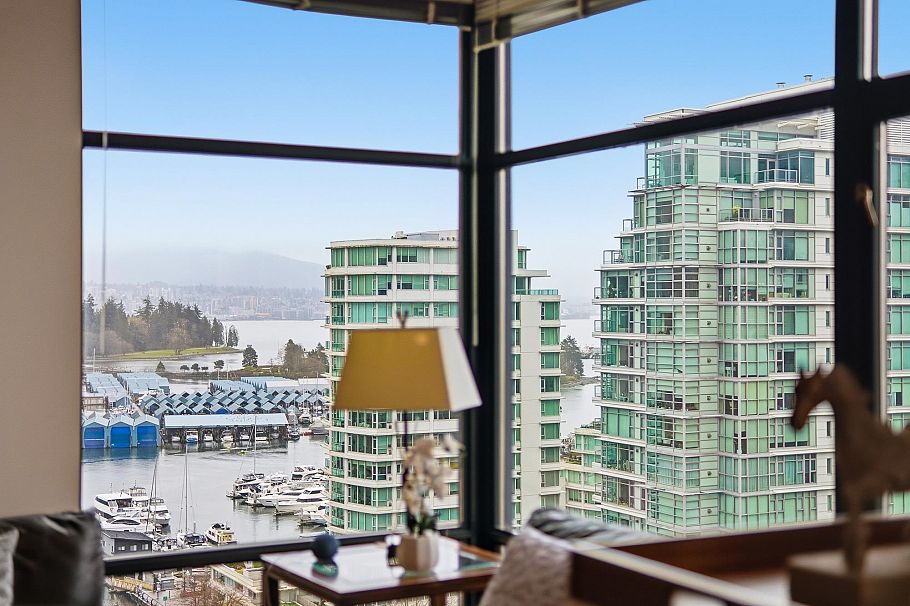 1602 1863 Alberni Street Vancouver, BC - 5