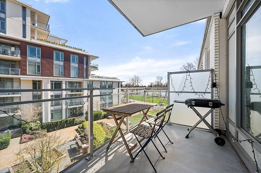 303 3188 Riverwalk Avenue Vancouver, BC - 21