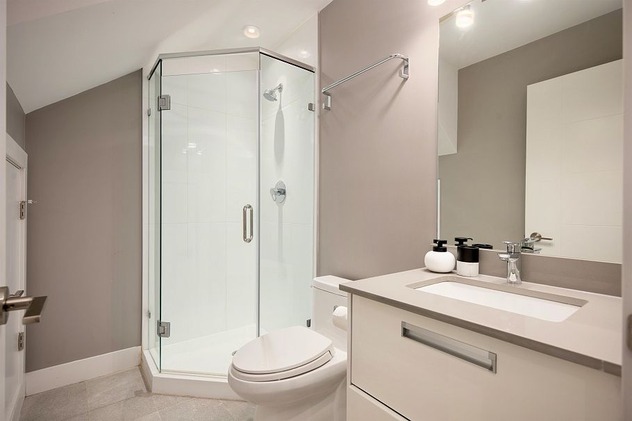 4 2358 Western Avenue North Vancouver, BC - 27