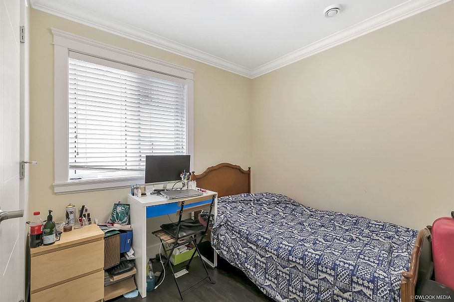 1178 E 12th Avenue Vancouver, BC - 16