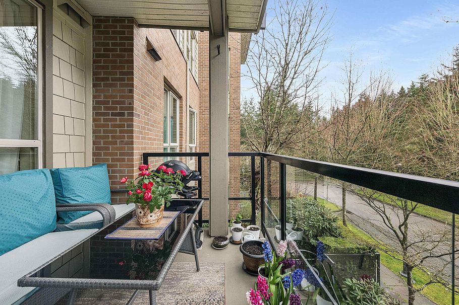 202 6268 Eagles Drive Vancouver, BC - 5