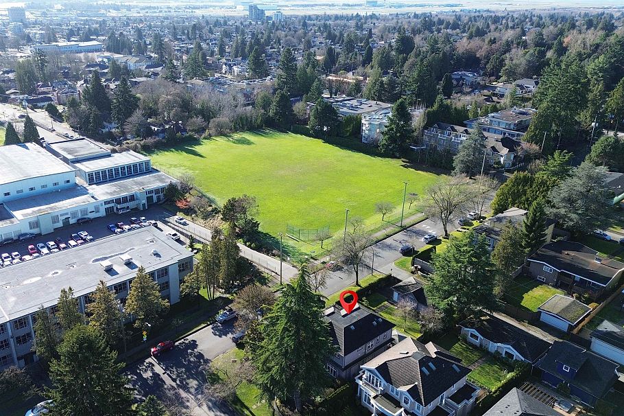 6981 Laurel Street Vancouver, BC - 38