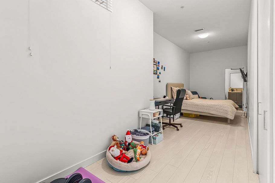 117 3581 Ross Drive Vancouver, BC - 17