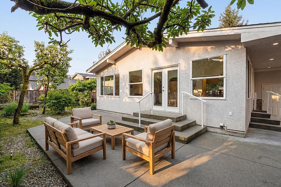 972 Beaconsfield Road North Vancouver, BC - 27