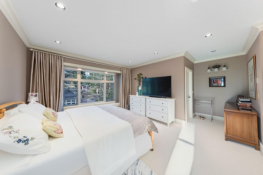 6981 Laurel Street Vancouver, BC - 24