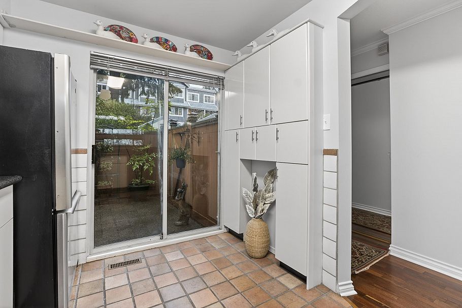 8489 Nanaimo Street Vancouver, BC - 6