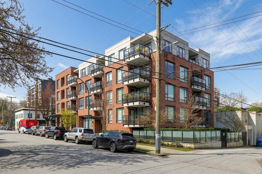 413 2477 Carolina Street Vancouver, BC - 33