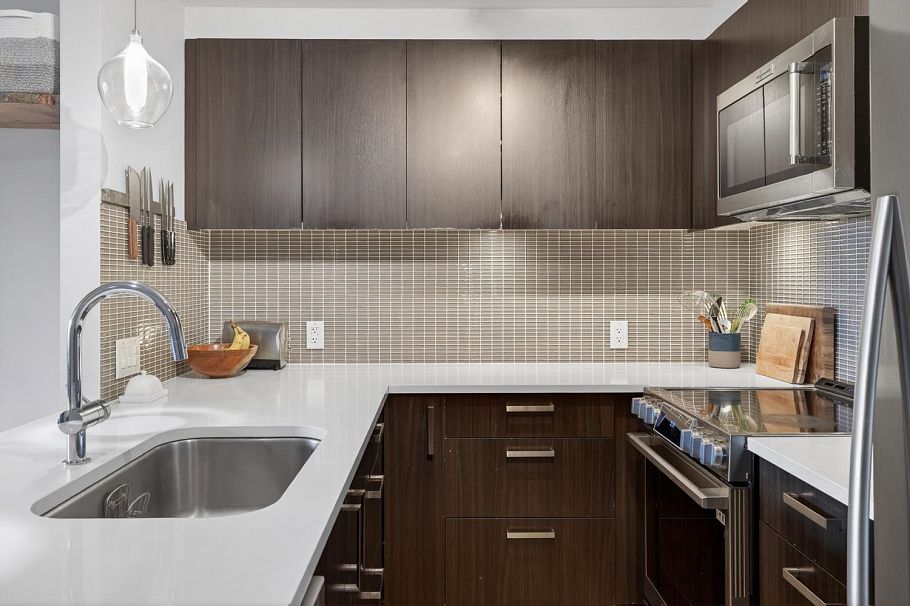 413 2477 Carolina Street Vancouver, BC - 11