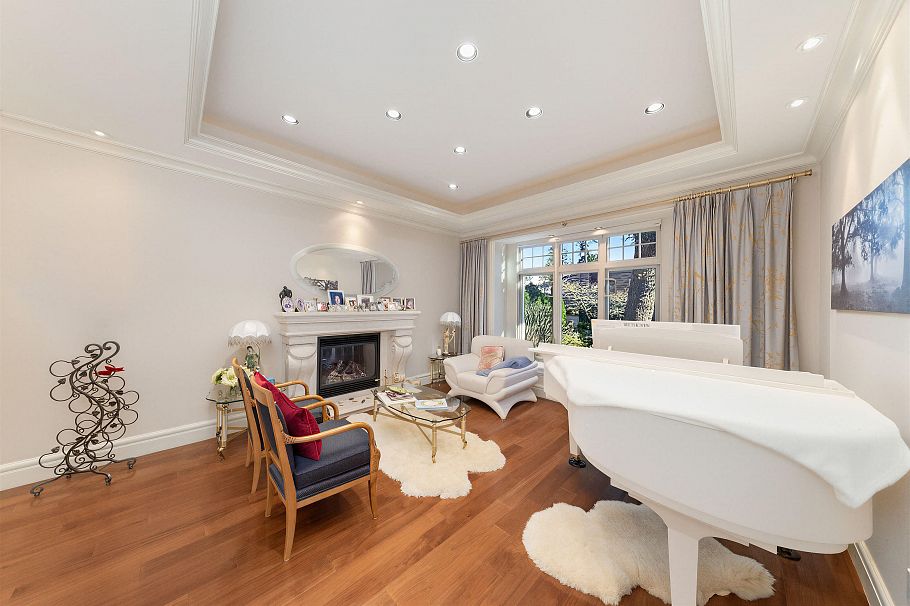 6981 Laurel Street Vancouver, BC - 6