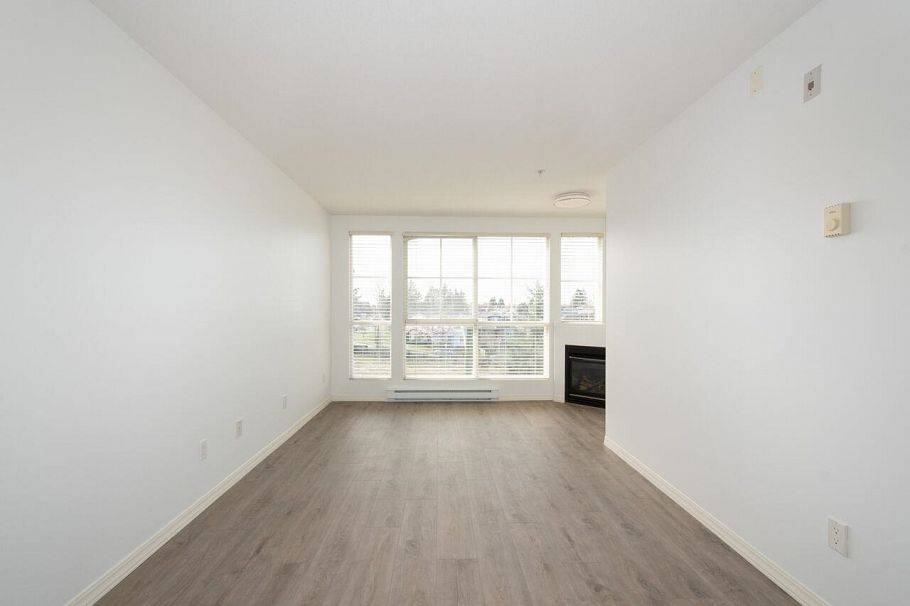 PH10 2973 Kingsway Vancouver, BC - 11