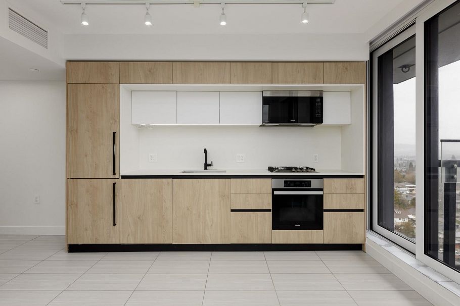 2006 5058 JOYCE STREET, Vancouver BC V5R 0J9 Vancouver, BC - 1