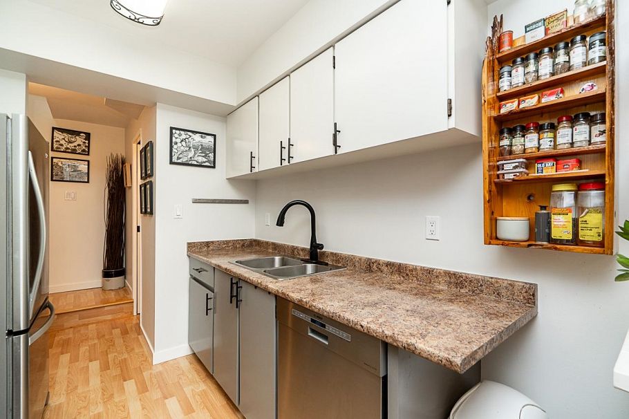 3416 Nairn Avenue Vancouver, BC - 11