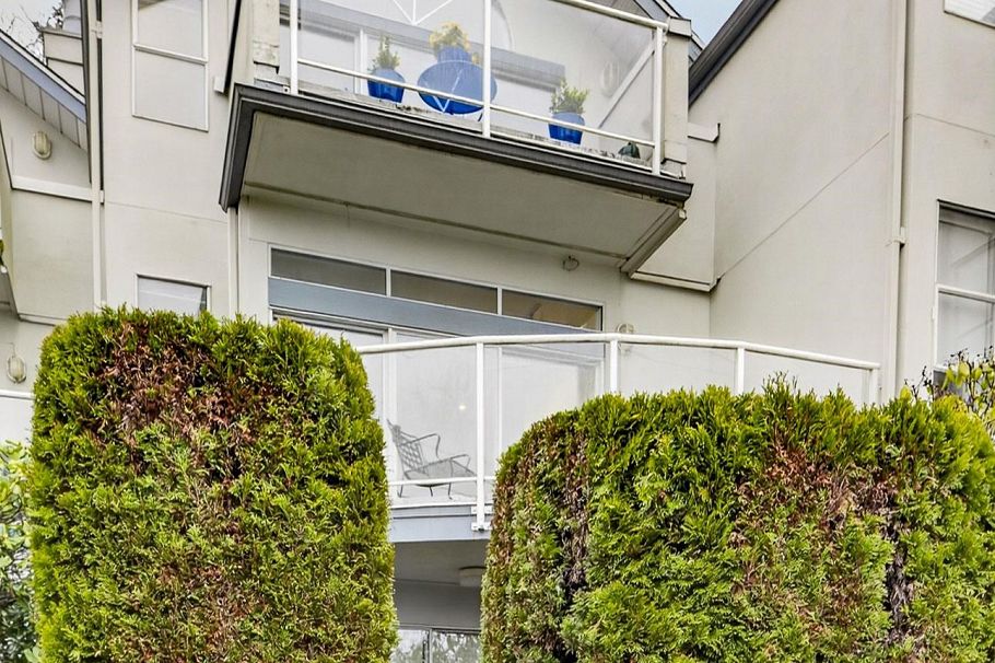 8489 Nanaimo Street Vancouver, BC - 36