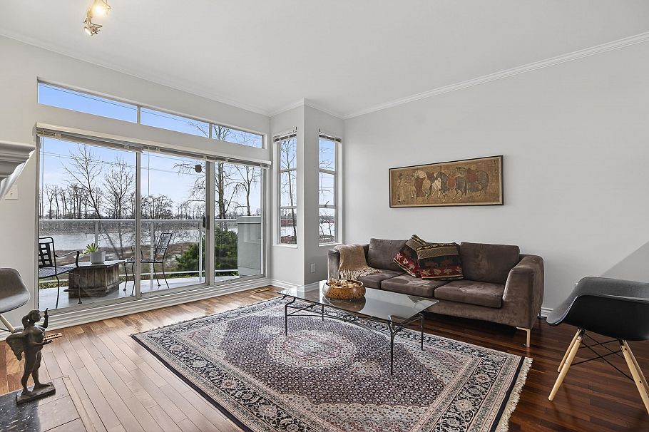 8489 Nanaimo Street Vancouver, BC - 9