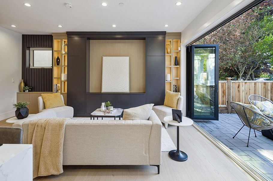 #1 2244 E 11th Avenue Vancouver, BC - 10