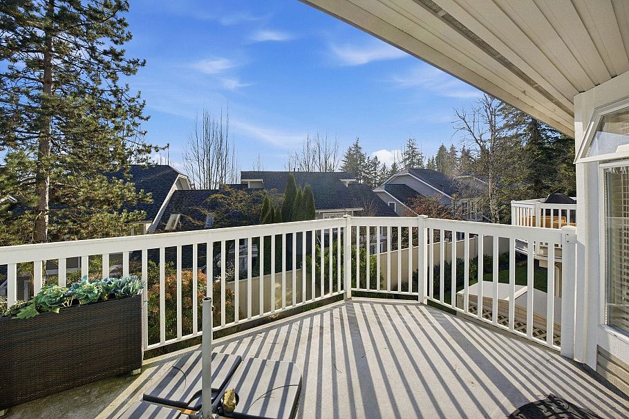 817 Roche Point Drive North Vancouver, BC - 16