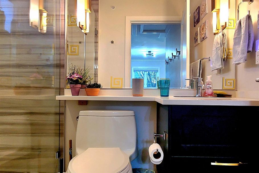 901 E Broadway Street Vancouver, BC - 18