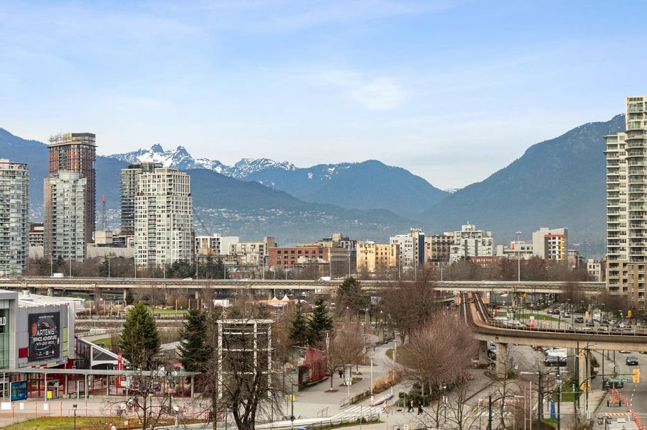 806 1618 Quebec Street Vancouver, BC - 26