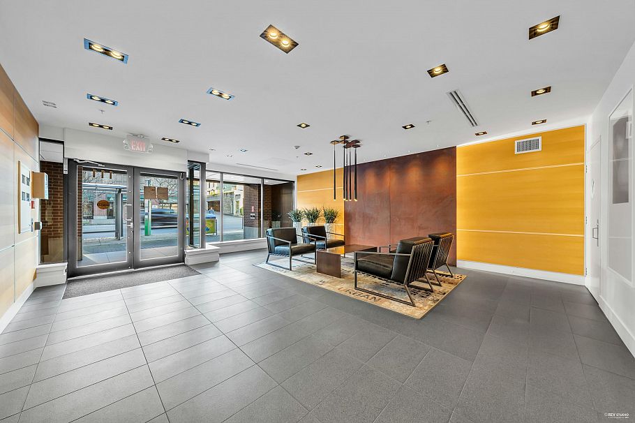 207 111 E 3rd Street North Vancouver, BC - 22