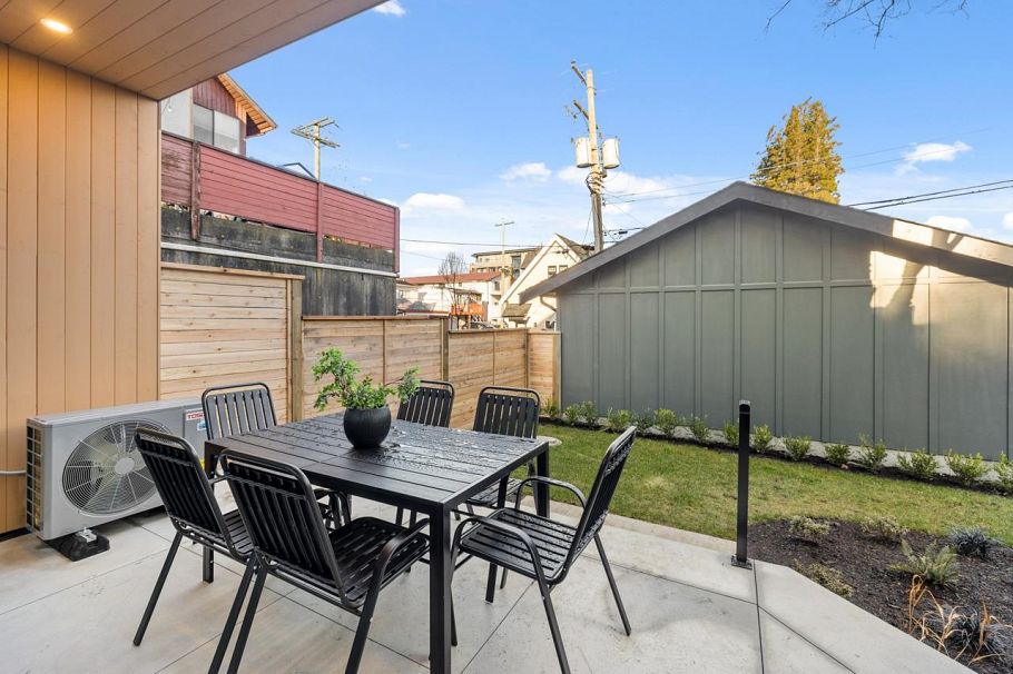 2 727 E 31st Avenue Vancouver, BC - 32