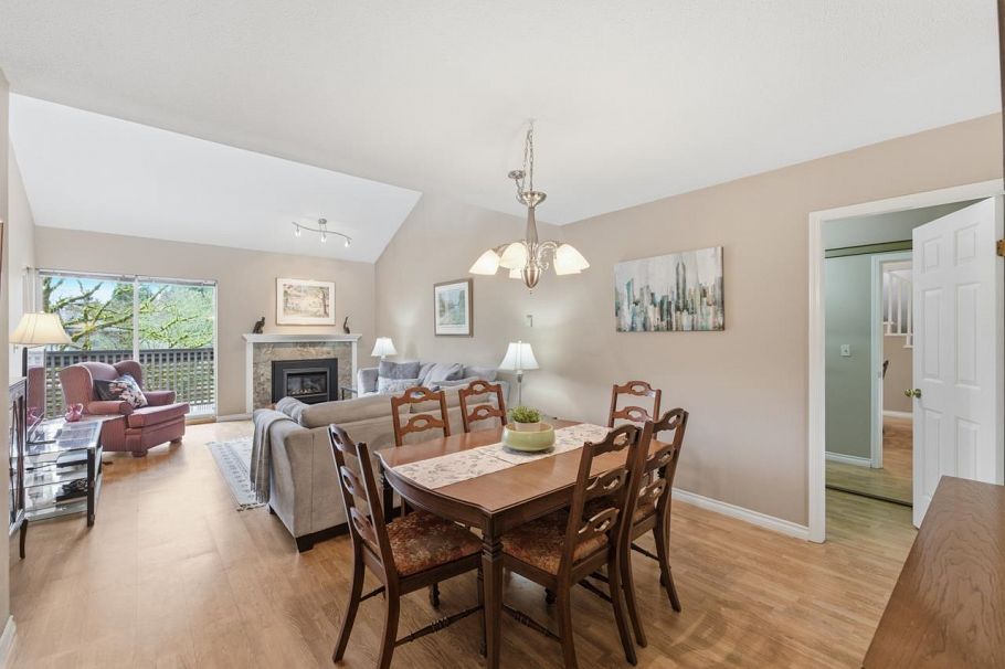 906 Roche Point Drive North Vancouver, BC - 13