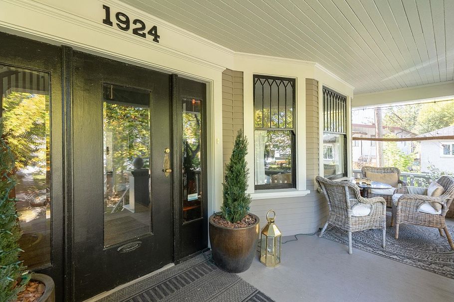 1924 Parker Street Vancouver, BC - 3
