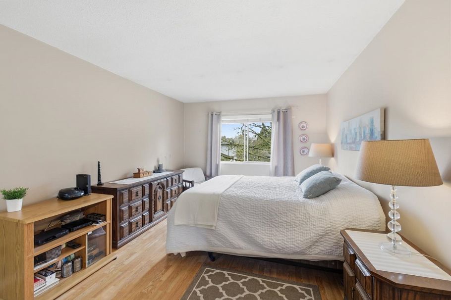 906 Roche Point Drive North Vancouver, BC - 22