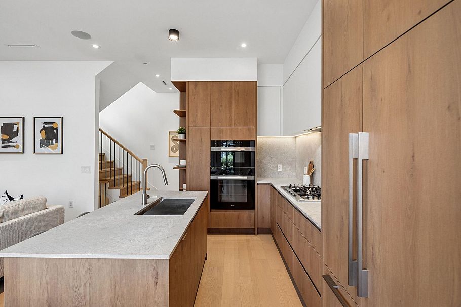 1 3642 West 20th Avenue Vancouver, BC - 15