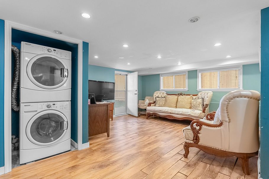 4405 W 9th Avenue Vancouver, BC - 19