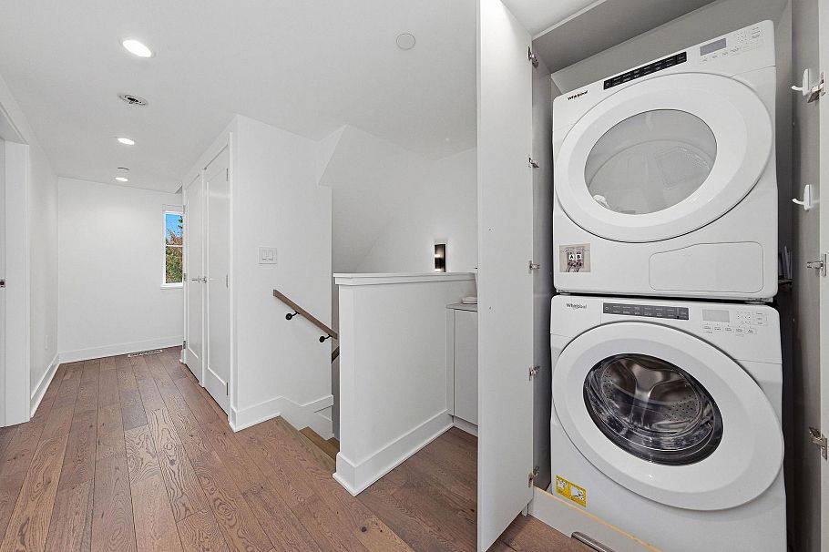 119 2070 Curling Road North Vancouver, BC - 19