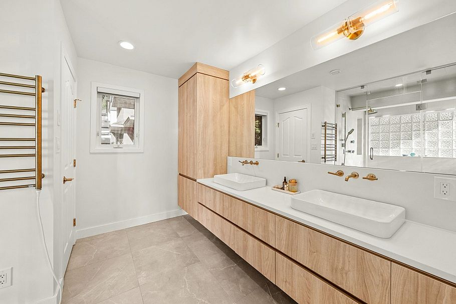 1725 Orkney Place North Vancouver, BC - 19