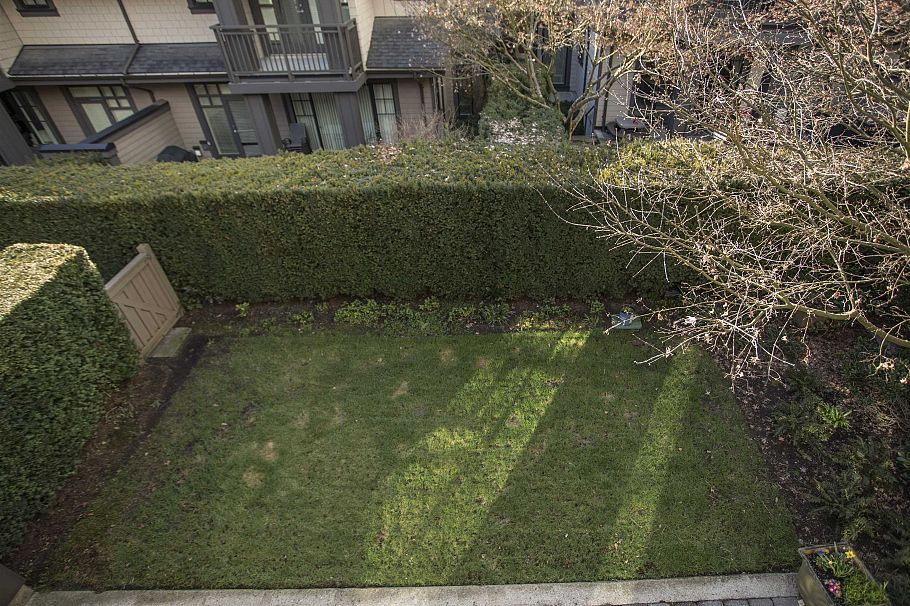 28 555 Raven Woods Drive North Vancouver, BC - 17